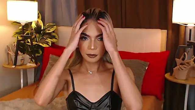 Snapshot of CelestinaMarquez0427 chatting on November 21, 2025, 5:50 am CelestinaMarquez0427 online show from November 21, 2025, 5:50 am