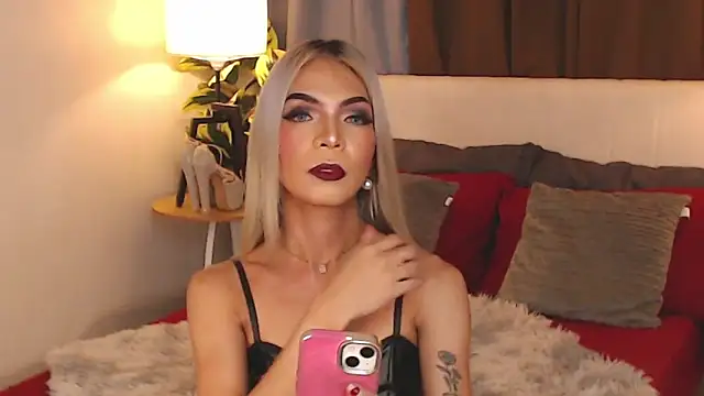 Snapshot of CelestinaMarquez0427 chatting on November 4, 2025, 5:33 am CelestinaMarquez0427 online show from November 4, 2025, 5:33 am