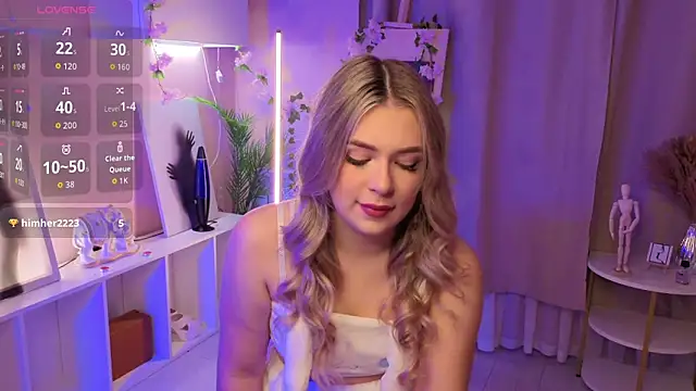 Snapshot of AliaBuerstatte chatting on October 20, 2025, 7:36 pm AliaBuerstatte online show from October 20, 2025, 7:36 pm