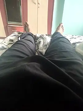 Snapshot of Leon_hot33 chatting on March 26, 2026, 10:13 am Leon hot33 online show from March 26, 2026, 10:13 am