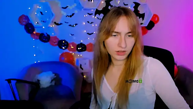 beauty ginger  online show from October 30, 2025, 9:51 am