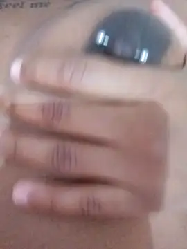 nessinha12 online show from November 11, 2025, 8:53 am