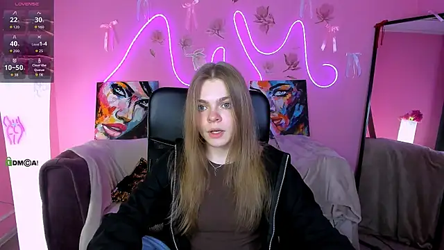 veronica bubble online show from May 15, 2026, 12:52 am