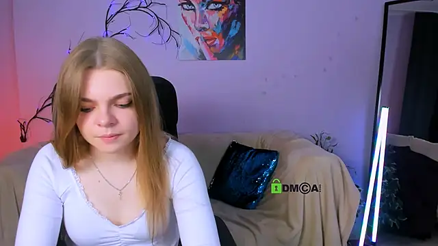 Snapshot of veronica_bubble chatting on September 23, 2025, 7:32 pm veronica bubble online show from September 23, 2025, 7:32 pm