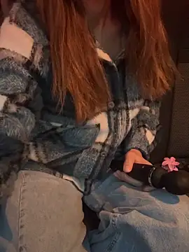 Snapshot of valori chatting on October 17, 2025, 3:36 pm valori online show from October 17, 2025, 3:36 pm