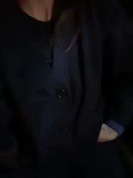 Snapshot of valori chatting on November 27, 2025, 3:23 pm valori online show from November 27, 2025, 3:23 pm