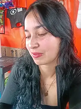 Snapshot of Sol_Sunny chatting on July 25, 2026, 9:54 pm Sol Sunny online show from July 25, 2026, 9:54 pm
