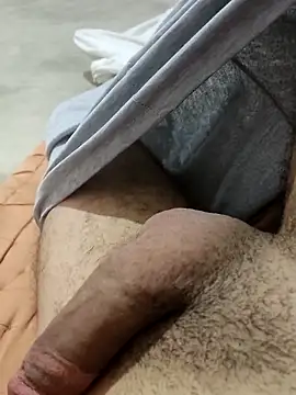 Snapshot of hamza_2005_ chatting on October 1, 2025, 8:24 pm hamza 2005 online show from October 1, 2025, 8:24 pm