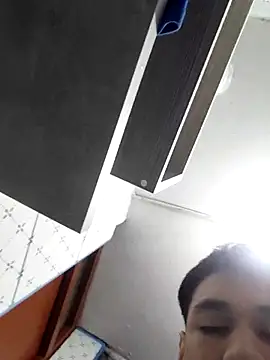 Snapshot of Exotic19cm chatting on November 16, 2025, 10:13 pm Exotic19cm online show from November 16, 2025, 10:13 pm