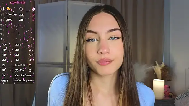 Moonlight1Sonata1 online show from September 27, 2025, 9:04 am