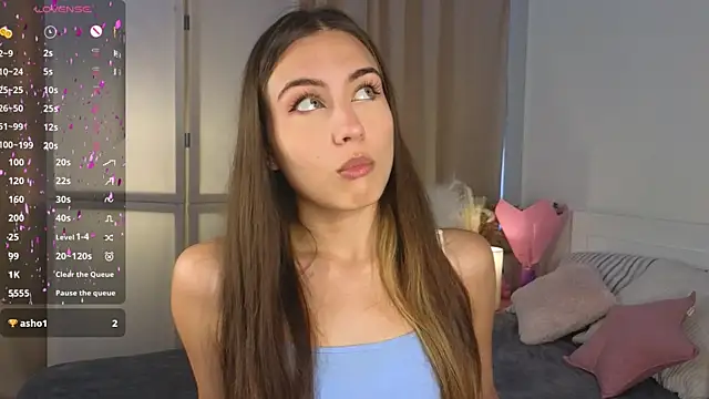 Moonlight1Sonata1 online show from September 13, 2025, 9:09 am