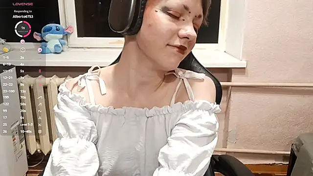 Snapshot of ChaeTrier chatting on October 4, 2025, 9:05 pm ChaeTrier online show from October 4, 2025, 9:05 pm