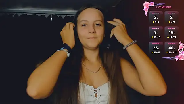 Snapshot of day_may chatting on October 10, 2025, 11:22 am day may online show from October 10, 2025, 11:22 am