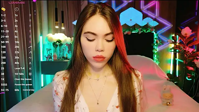 Snapshot of MimiFors chatting on October 6, 2025, 4:19 pm MimiFors online show from October 6, 2025, 4:19 pm