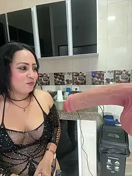 Victoriia Queen online show from May 15, 2026, 8:40 pm