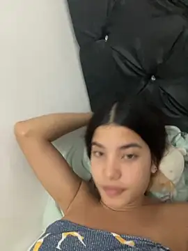 Snapshot of Nia08_ chatting on September 12, 2025, 3:06 am Nia08 online show from September 12, 2025, 3:06 am