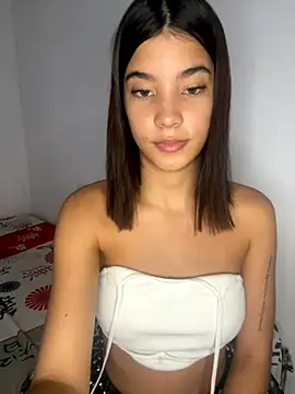 Snapshot of Nia08_ chatting on September 8, 2025, 3:11 pm Nia08 online show from September 8, 2025, 3:11 pm