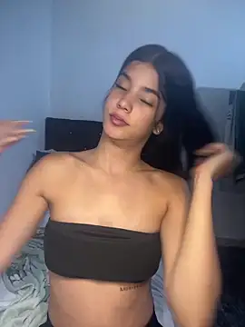 Snapshot of Nia08_ chatting on March 16, 2026, 10:23 pm Nia08 online show from March 16, 2026, 10:23 pm