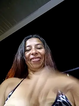 maleja23 online show from October 12, 2025, 3:41 am