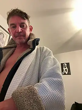 maxhawk online show from January 12, 2026, 9:52 pm