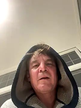 maxhawk online show from January 5, 2026, 10:13 pm