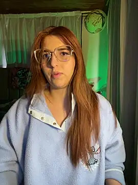 Snapshot of CoraVibes chatting on February 5, 2026, 12:23 pm CoraVibes online show from February 5, 2026, 12:23 pm