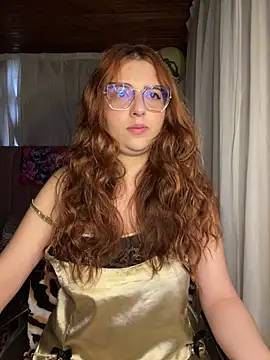 Snapshot of CoraVibes chatting on February 26, 2026, 12:27 pm CoraVibes online show from February 26, 2026, 12:27 pm