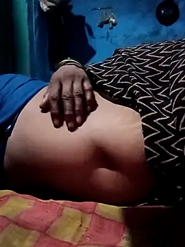 Snapshot of Radha8080 chatting on September 16, 2025, 3:57 pm Radha8080 online show from September 16, 2025, 3:57 pm