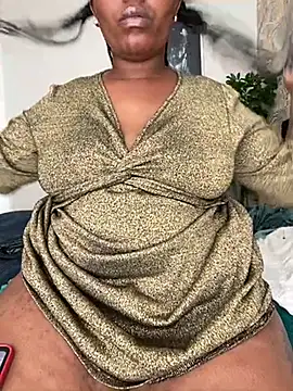 fatpussydallx online show from April 12, 2026, 8:17 am