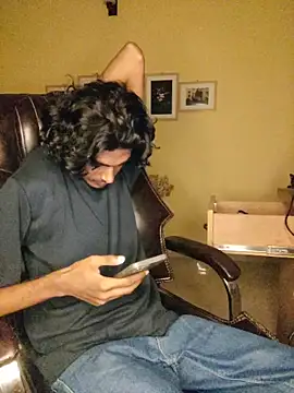 thecatfish online show from November 9, 2025, 12:53 pm