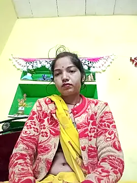 Snapshot of Seema_guptaji chatting on November 18, 2025, 7:39 pm Seema guptaji online show from November 18, 2025, 7:39 pm