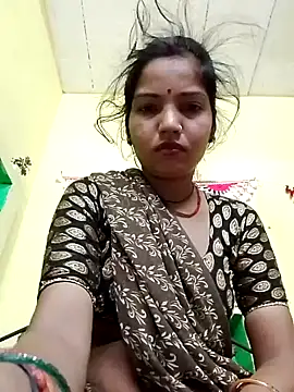 Snapshot of Seema_guptaji chatting on November 6, 2025, 10:14 pm Seema guptaji online show from November 6, 2025, 10:14 pm