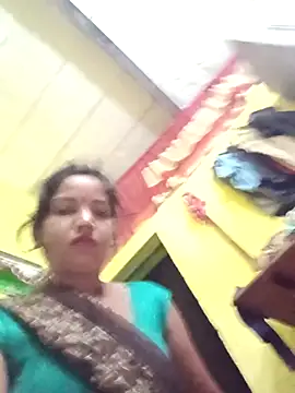 Snapshot of Seema_guptaji chatting on October 21, 2025, 6:18 pm Seema guptaji online show from October 21, 2025, 6:18 pm