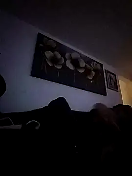 Snapshot of Arce92 chatting on April 16, 2026, 1:34 pm Arce92 online show from April 16, 2026, 1:34 pm