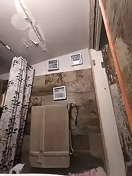 Snapshot of Arce92 chatting on March 24, 2026, 2:11 am Arce92 online show from March 24, 2026, 2:11 am