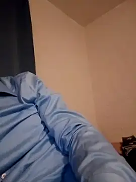 Snapshot of Arce92 chatting on May 24, 2026, 6:02 am Arce92 online show from May 24, 2026, 6:02 am
