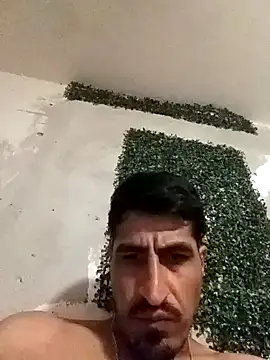 Snapshot of Arce92 chatting on March 21, 2026, 10:31 am Arce92 online show from March 21, 2026, 10:31 am