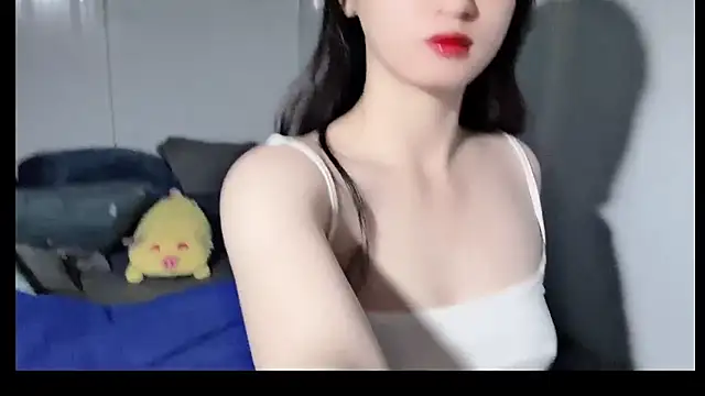 Tii-Na online show from September 28, 2025, 9:00 pm