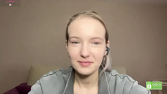 Snapshot of HongTomczak chatting on February 24, 2026, 7:42 am HongTomczak online show from February 24, 2026, 7:42 am