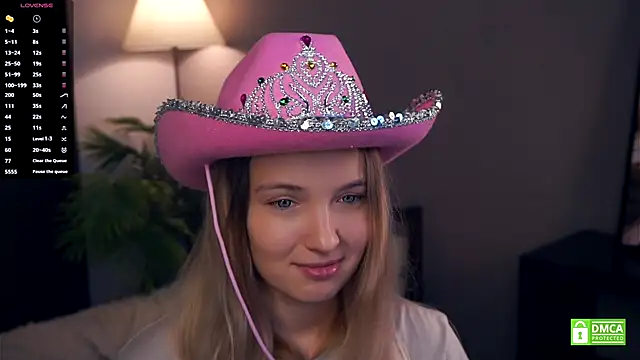 Snapshot of HongTomczak chatting on October 30, 2025, 7:28 am HongTomczak online show from October 30, 2025, 7:28 am