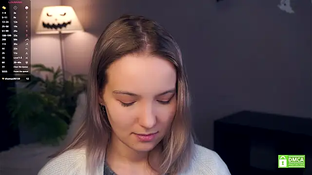 Snapshot of HongTomczak chatting on November 11, 2025, 7:47 am HongTomczak online show from November 11, 2025, 7:47 am