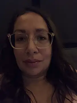 Snapshot of RosaFreya chatting on March 12, 2026, 9:41 pm RosaFreya online show from March 12, 2026, 9:41 pm