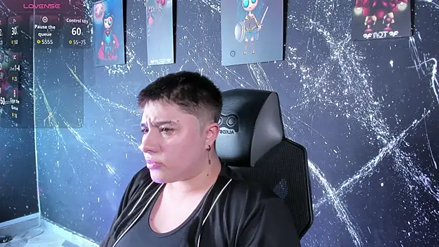 Snapshot of IanGilbert chatting on September 29, 2025, 9:20 pm IanGilbert online show from September 29, 2025, 9:20 pm