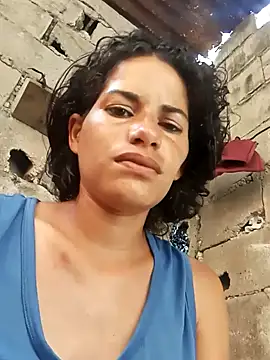 Snapshot of Lagataymoreno chatting on November 11, 2025, 7:19 pm Lagataymoreno online show from November 11, 2025, 7:19 pm