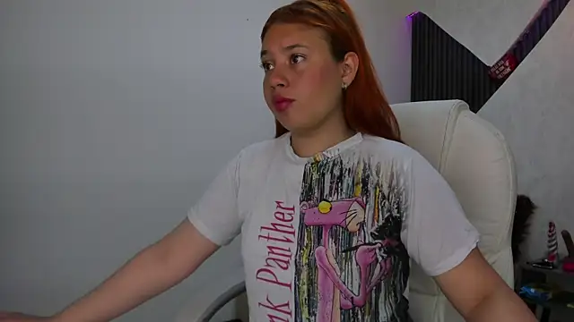 Snapshot of roxana_santini chatting on November 11, 2025, 3:29 pm roxana santini online show from November 11, 2025, 3:29 pm