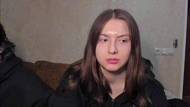 muuur fam online show from December 17, 2025, 8:47 pm