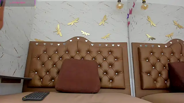 Snapshot of Zoe-Johnson_ chatting on September 24, 2025, 9:43 pm Zoe-Johnson online show from September 24, 2025, 9:43 pm