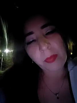 Snapshot of isabella_lovem chatting on April 29, 2026, 5:33 am isabella lovem online show from April 29, 2026, 5:33 am