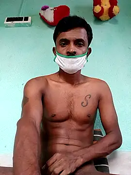 ShinuRoy online show from October 14, 2025, 1:06 am