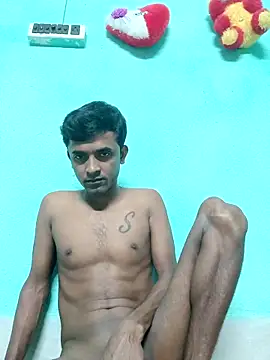 ShinuRoy online show from October 17, 2025, 10:11 pm